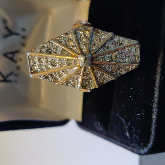 VINTAGE RHINESTONE COCKTAIL RING - Picture 6 of 6